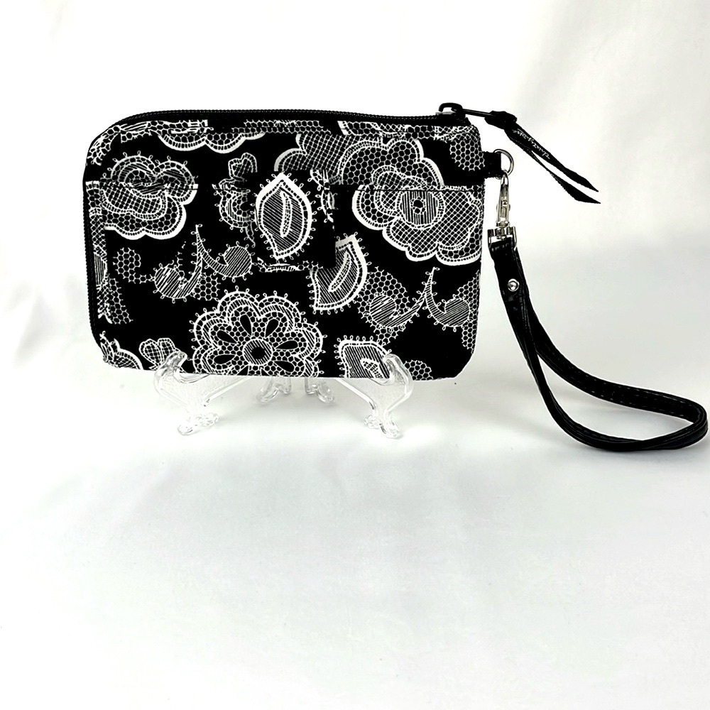 Thirty One Floral Paisley Wristlet Wallet ID Holder Organizer Black White